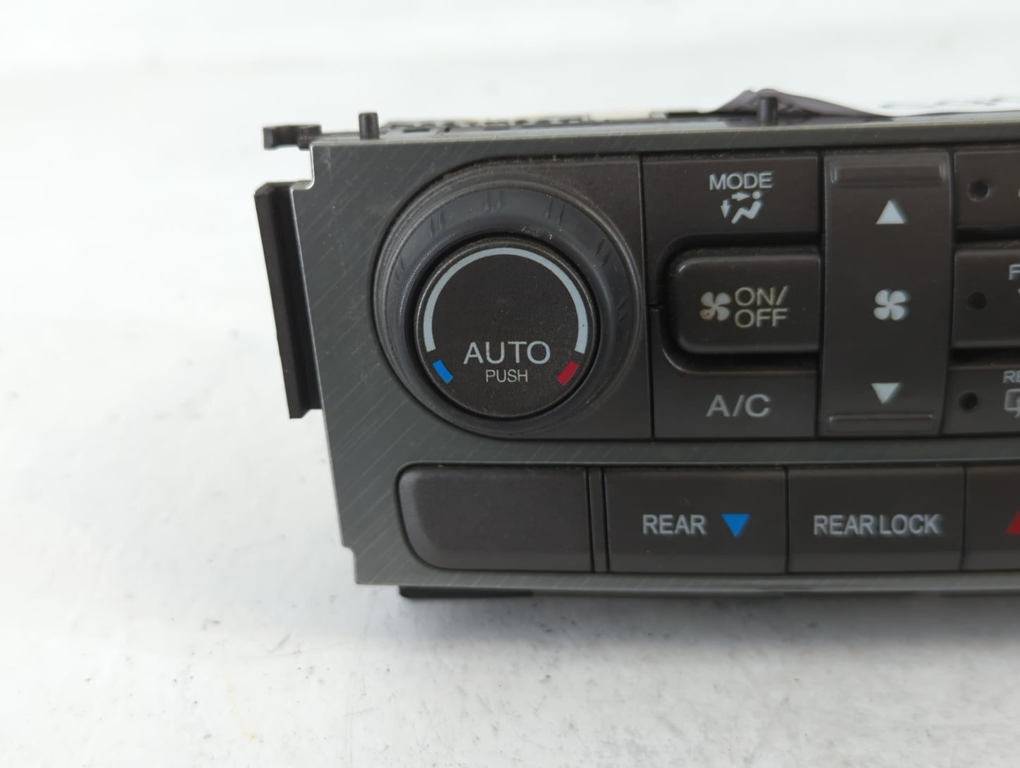 2013-2015 Honda Pilot Climate Control Module Temperature AC/Heater Replacement P/N:11915034412 NH834L Fits Fits 2013 2014 20