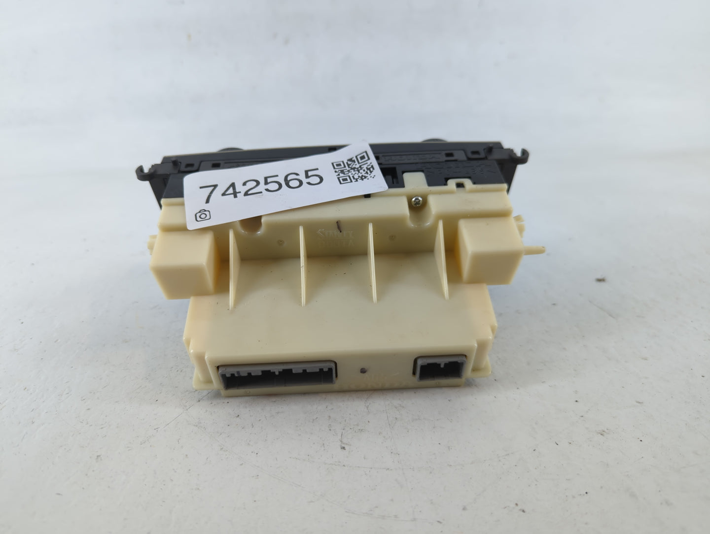 2013-2015 Honda Pilot Climate Control Module Temperature AC/Heater Replacement P/N:11915034412 NH834L Fits Fits 2013 2014 20