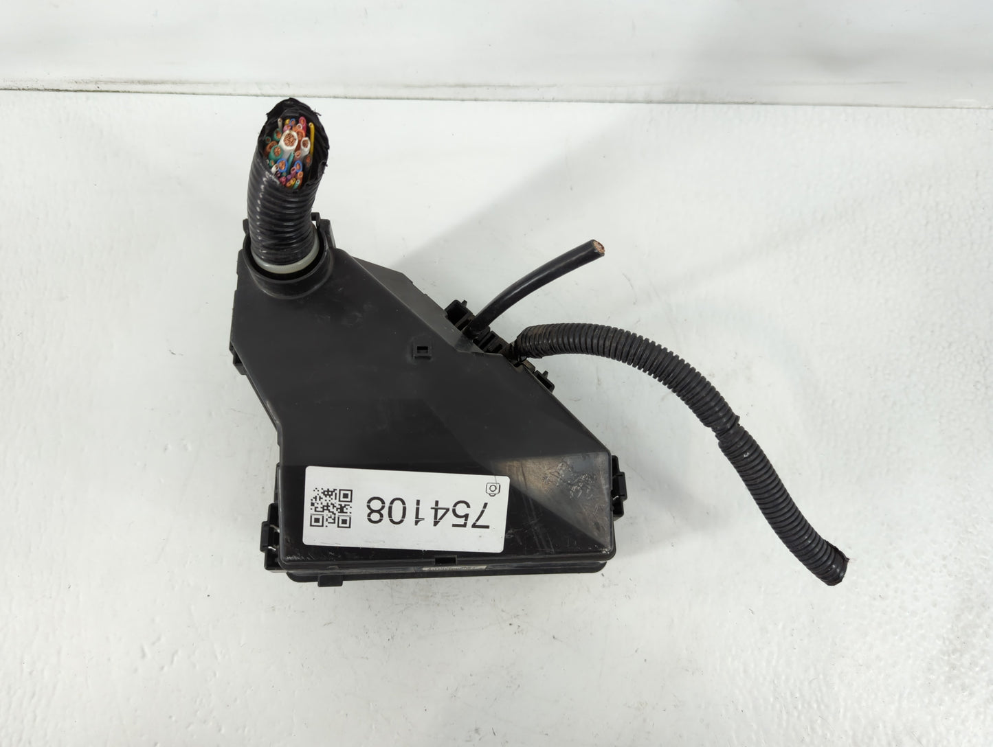 2012-2015 Honda Pilot Fusebox Fuse Box Panel Relay Module P/N:PP-T20 Fits Fits 2012 2013 2014 2015 OEM Used Auto Parts - Oem