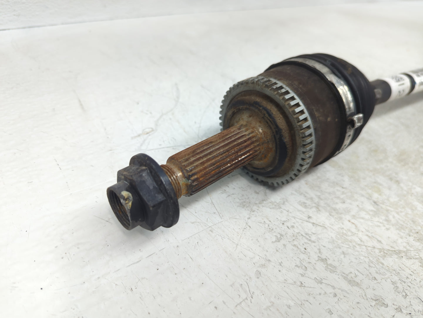 2012-2017 Hyundai Accent Axle Shaft Front Driver Cv C/v - Oemusedautoparts1.com