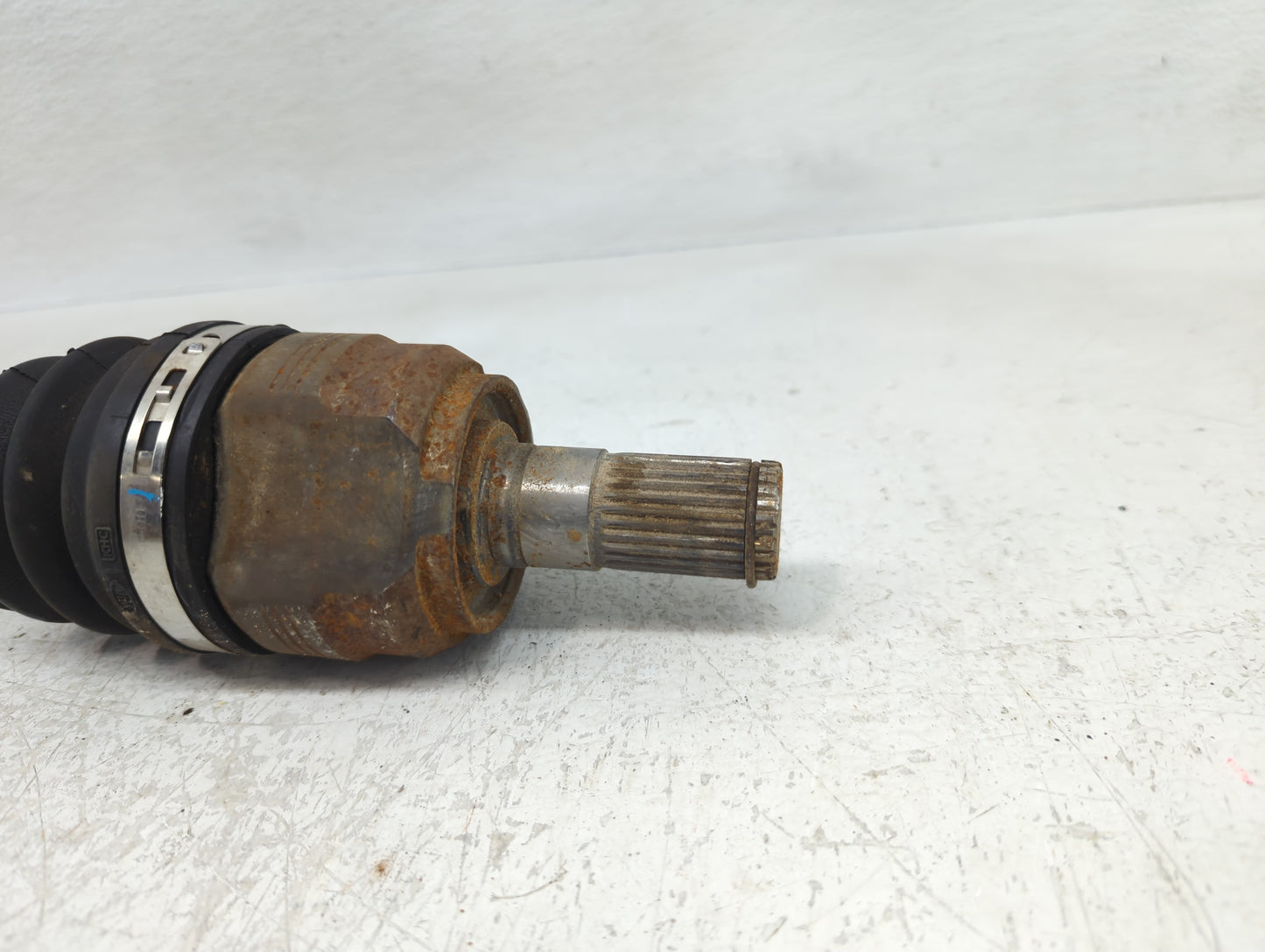 2012-2017 Hyundai Accent Axle Shaft Front Driver Cv C/v - Oemusedautoparts1.com