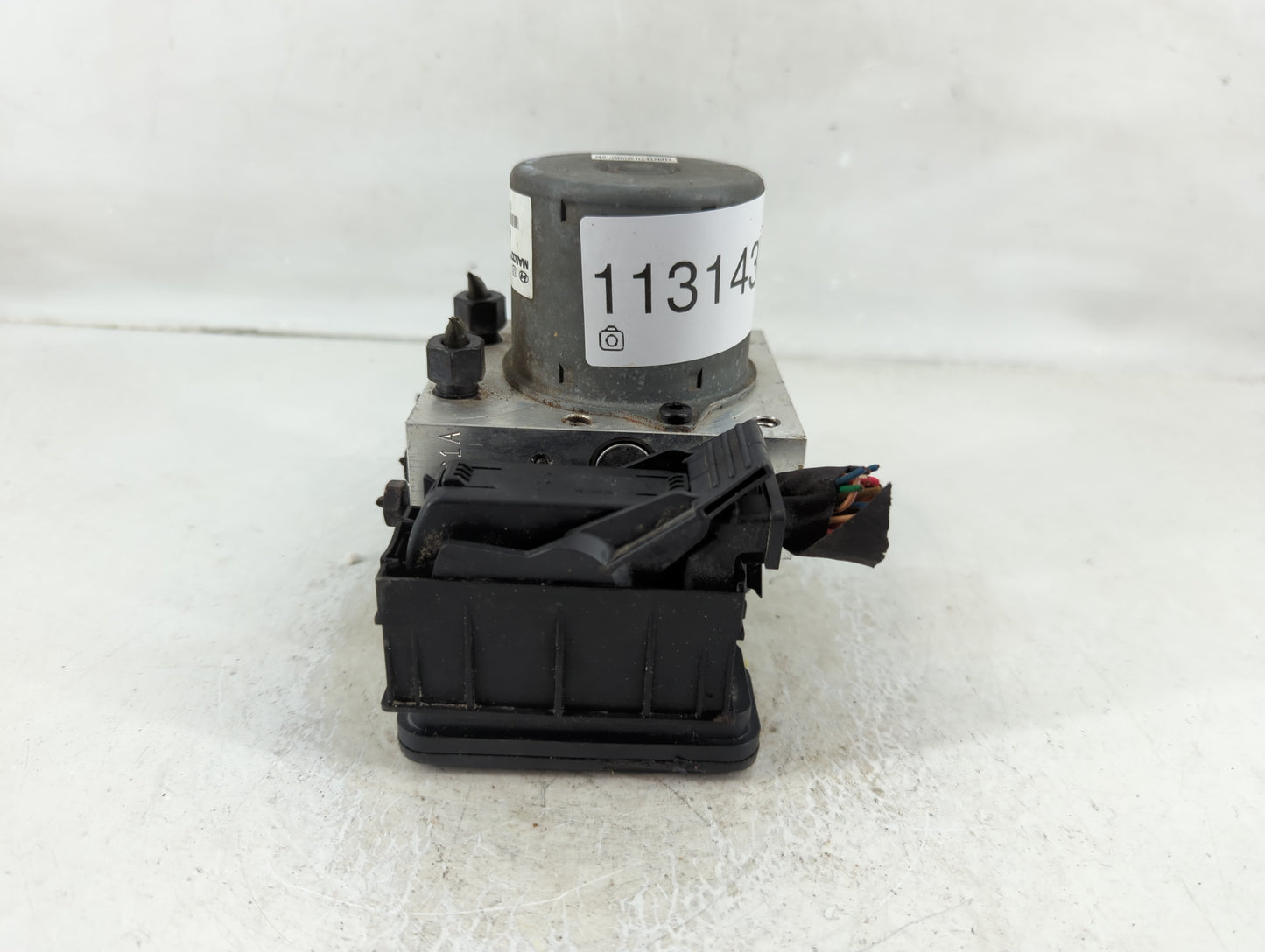 2015-2017 Hyundai Accent ABS Pump Control Module Replacement P/N:58920-1R460 Fits Fits 2015 2016 2017 OEM Used Auto Parts - 