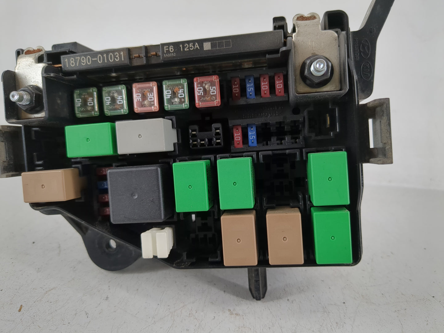 2015-2017 Hyundai Accent Fusebox Fuse Box Panel Relay Module P/N:91420-1R520 18790-01031 Fits Fits 2015 2016 2017 OEM Used A