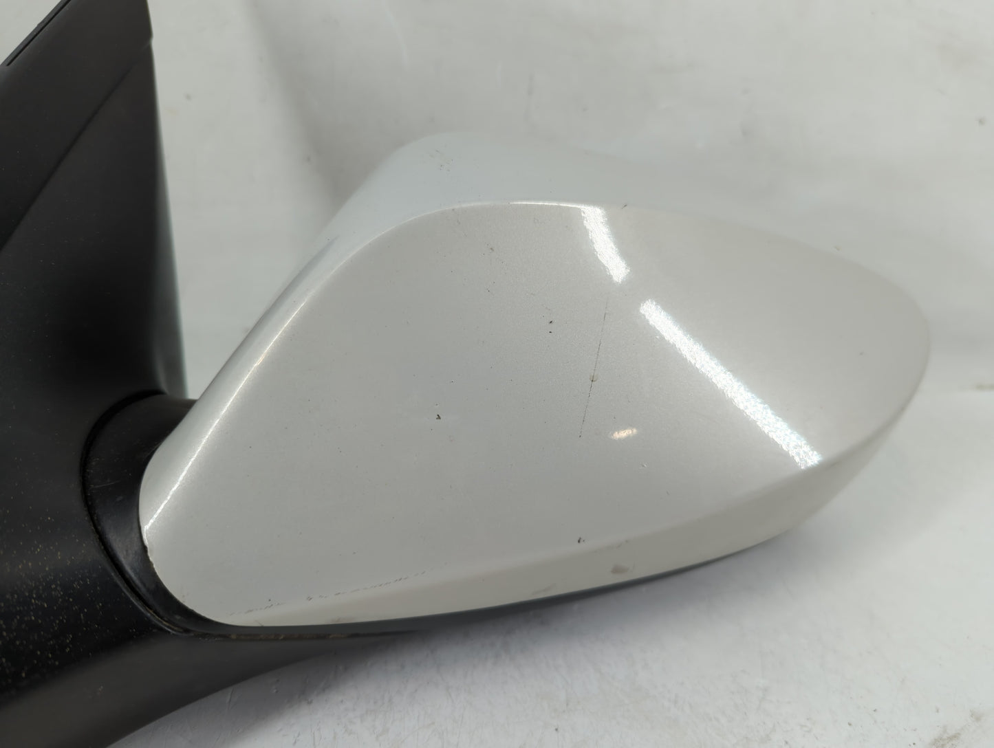 2014-2017 Hyundai Accent Driver Side View Mirror - Left Door Mirror OEM Used - Oemusedautoparts1.com