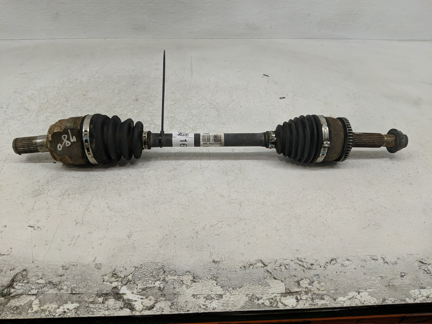 2012-2017 Hyundai Accent Axle Shaft Front Driver Cv C/v - Oemusedautoparts1.com