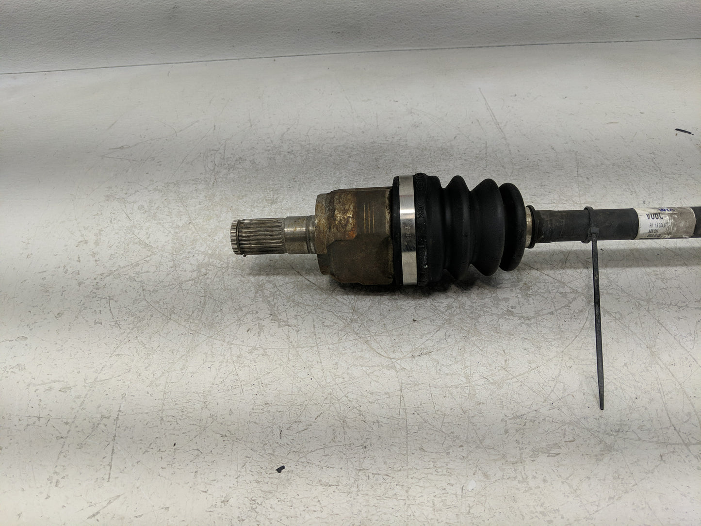 2012-2017 Hyundai Accent Axle Shaft Front Driver Cv C/v - Oemusedautoparts1.com