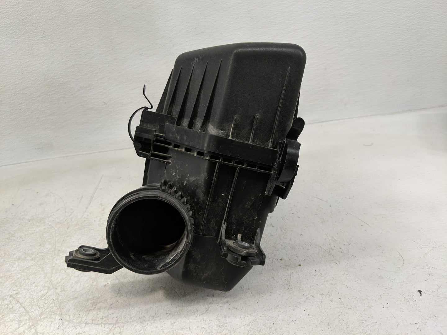 2012-2017 Hyundai Accent Air Cleaner Intake-duct Hose Tube - Oemusedautoparts1.com