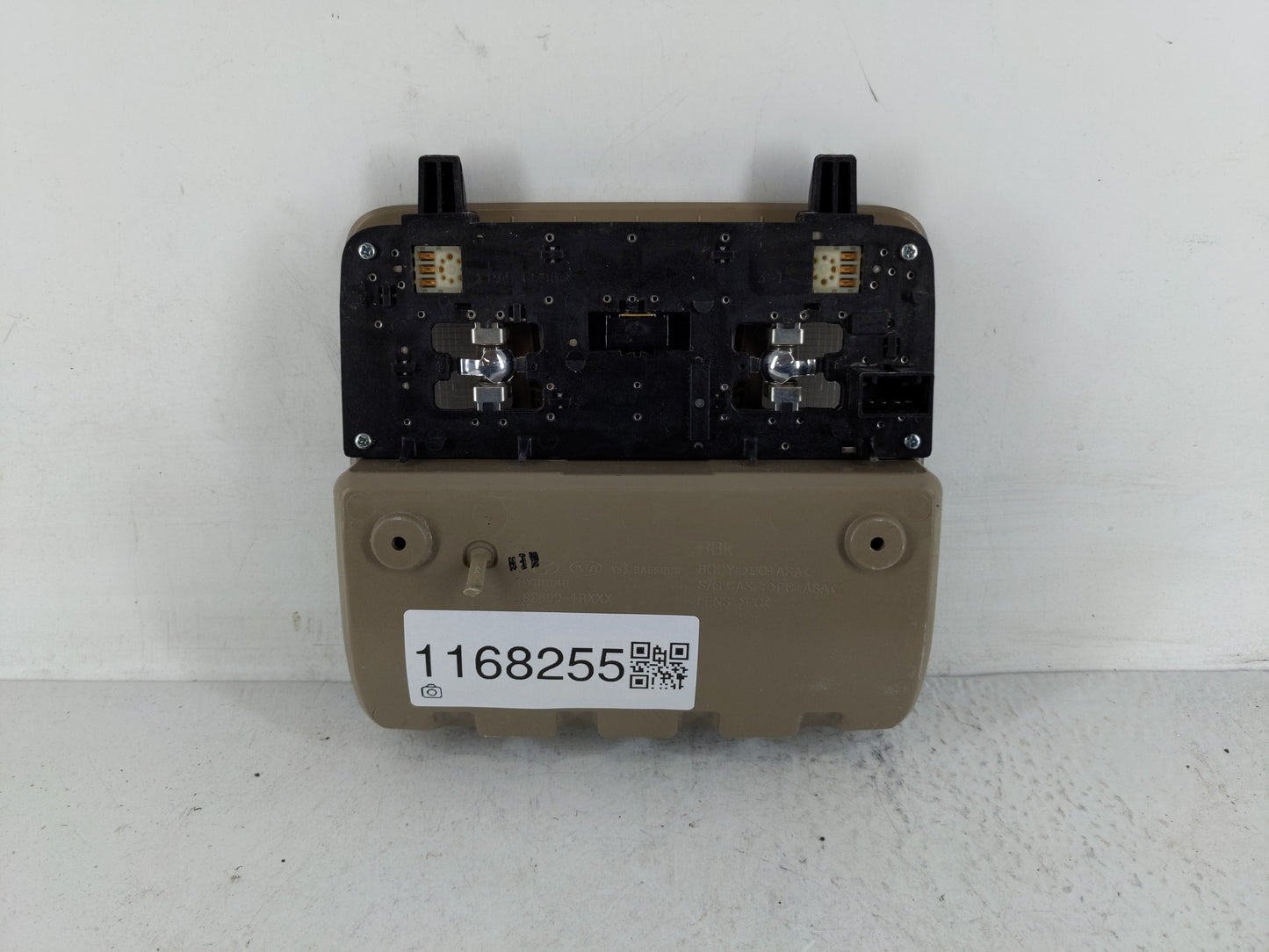2012-2017 Hyundai Accent Overhead Roof Console 1168255 - Oemusedautoparts1.com