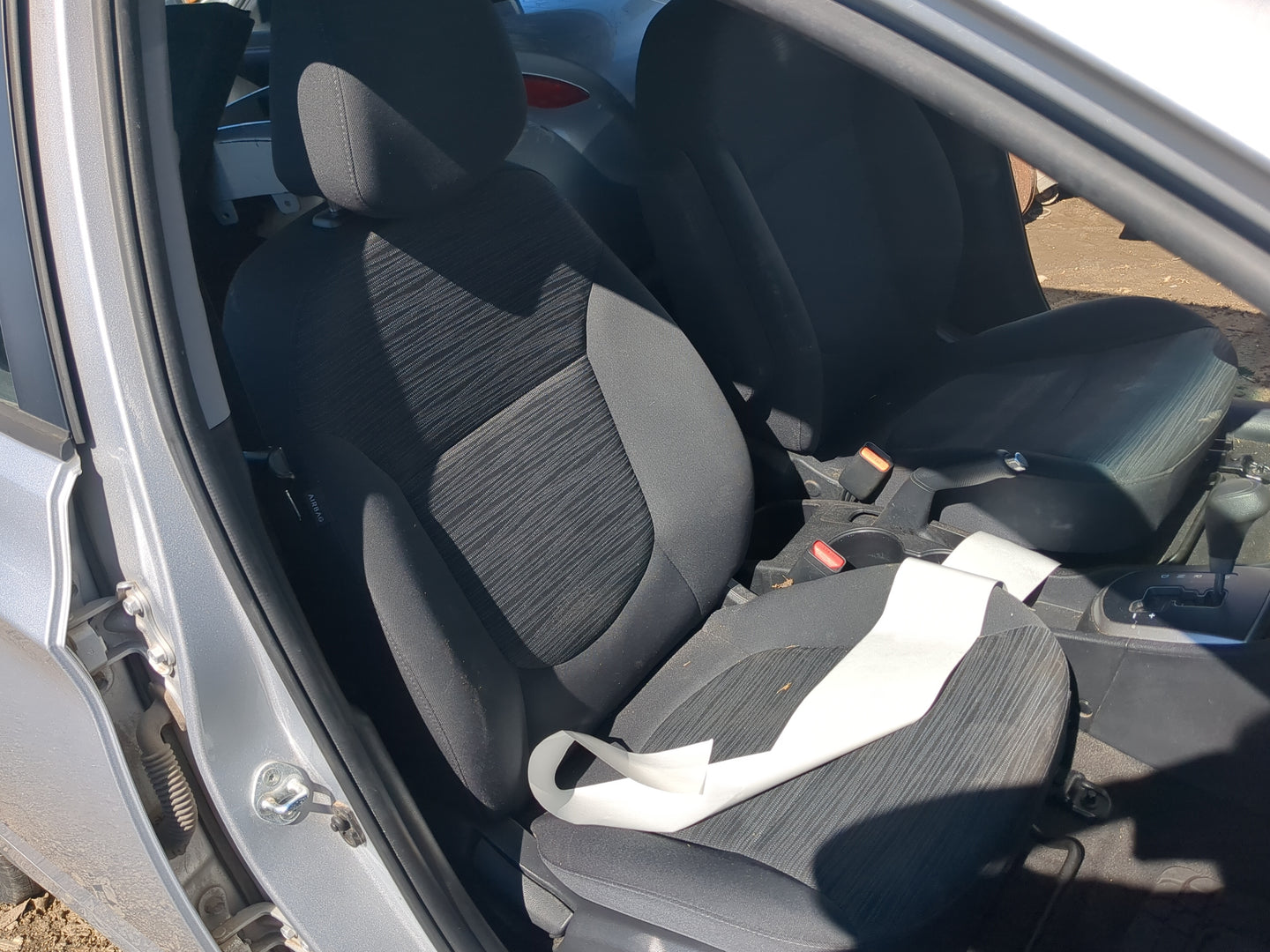 2015-2017 Hyundai Accent Passenger Front Seat Oem 1173279 - Oemusedautoparts1.com