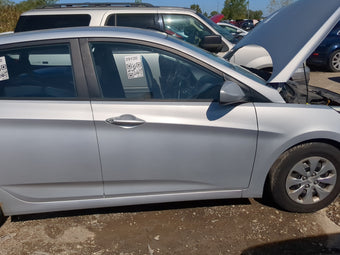 compare product 2012-2017 Hyundai Accent Passenger Front Door Oem 1173366