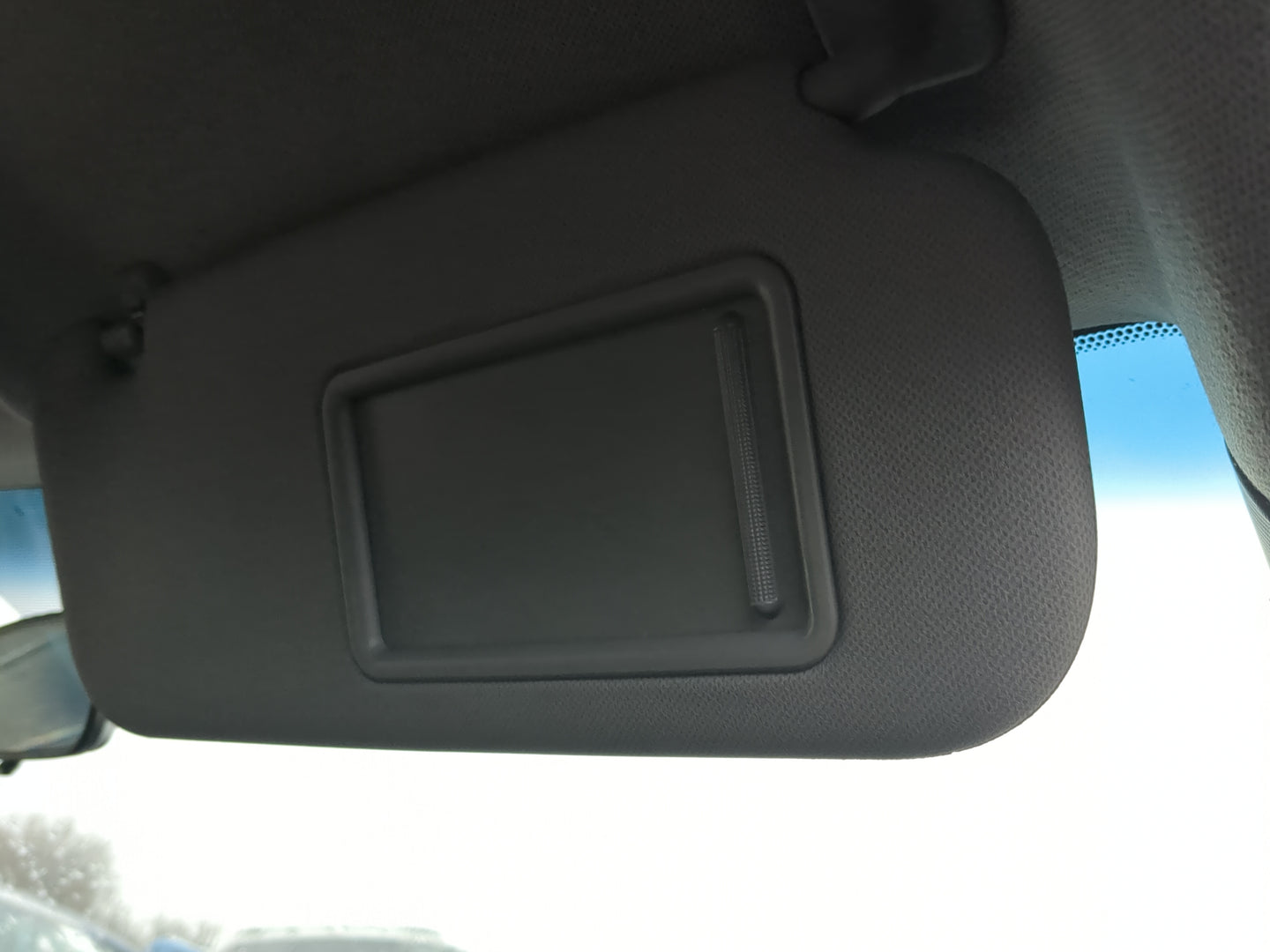 2014-2017 Hyundai Accent Sun Visor Shade Replacement Passenger Right Mirror Fits Fits 2014 2015 2016 2017 OEM Used Auto Part