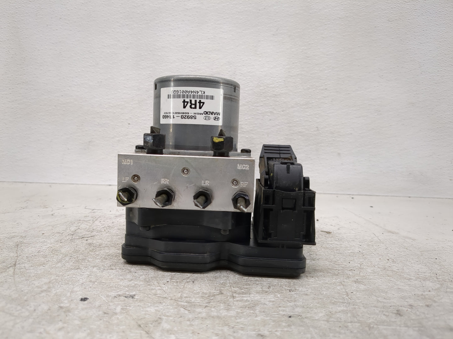 2015-2017 Hyundai Accent ABS Pump Control Module Replacement P/N:BE6003Q702 Fits Fits 2015 2016 2017 OEM Used Auto Parts - O