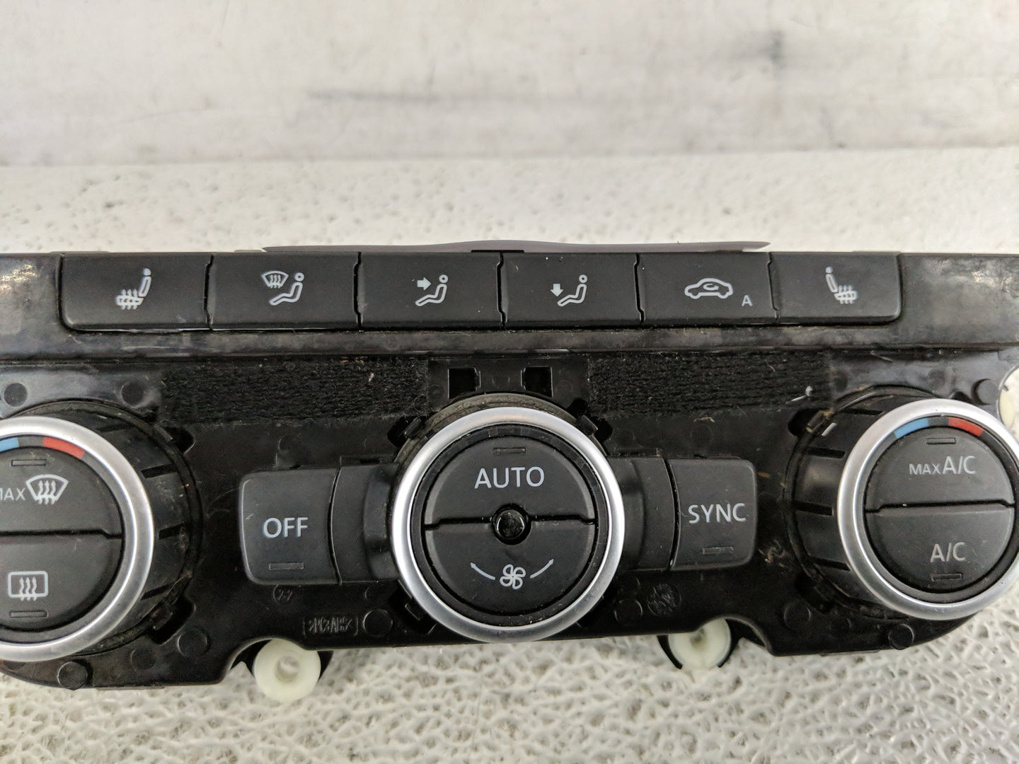 2015-2017 Hyundai Accent Climate Control Module Temperature AC/Heater Replacement P/N:3AA907044AN Fits Fits 2015 2016 2017 O