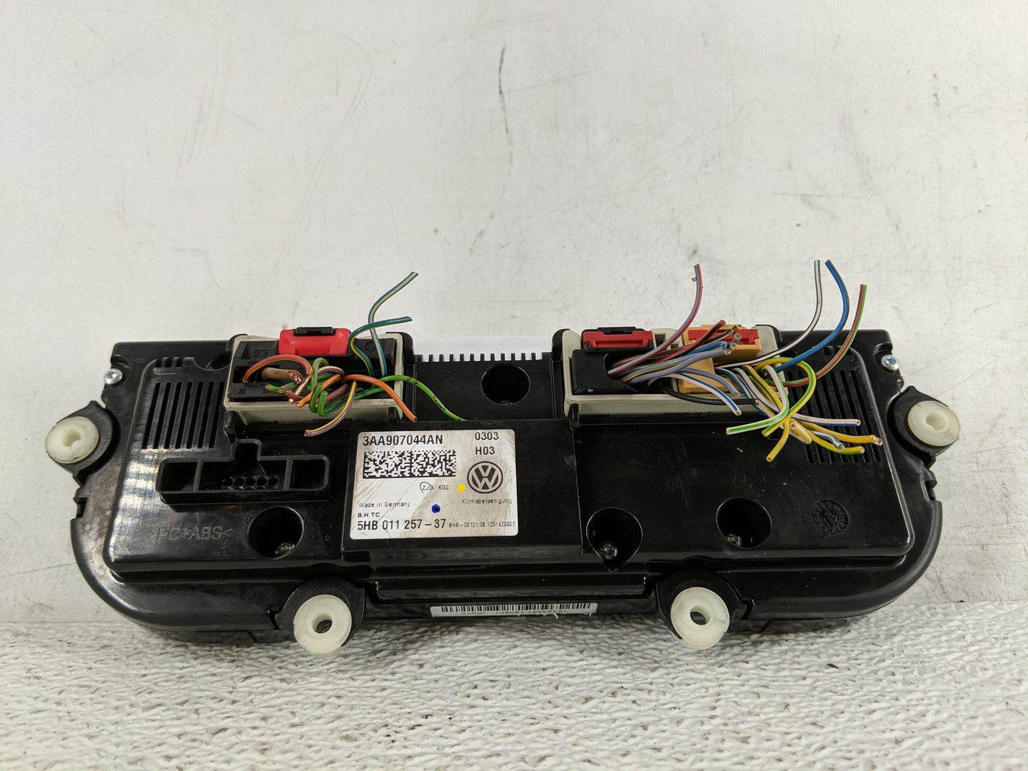 2015-2017 Hyundai Accent Climate Control Module Temperature AC/Heater Replacement P/N:3AA907044AN Fits Fits 2015 2016 2017 O