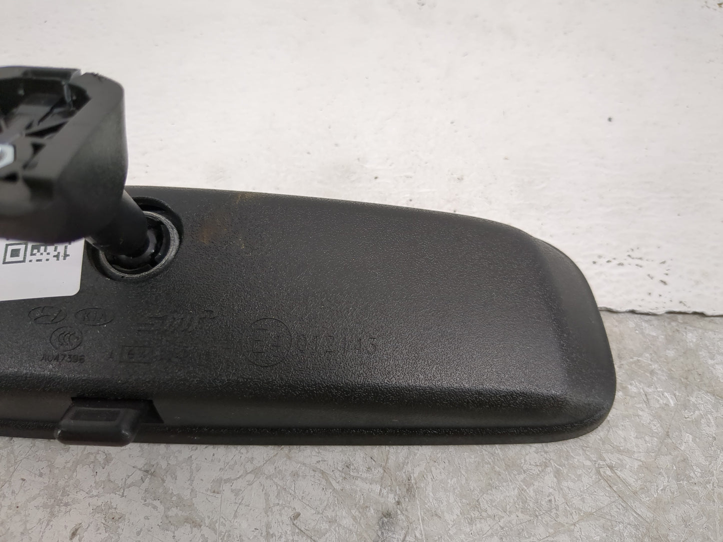 2012-2017 Hyundai Accent Interior Rear View Mirror Replacement OEM P/N:E4012143 Fits OEM Used Auto Parts - Oemusedautoparts1
