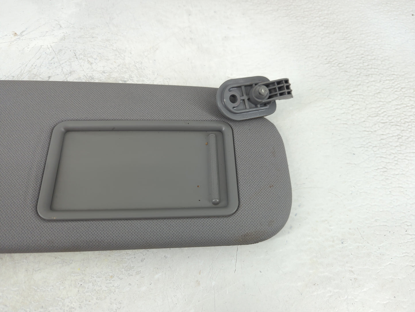 2014-2017 Hyundai Accent Sun Visor Shade Replacement Passenger Right Mirror Fits Fits 2014 2015 2016 2017 OEM Used Auto Part