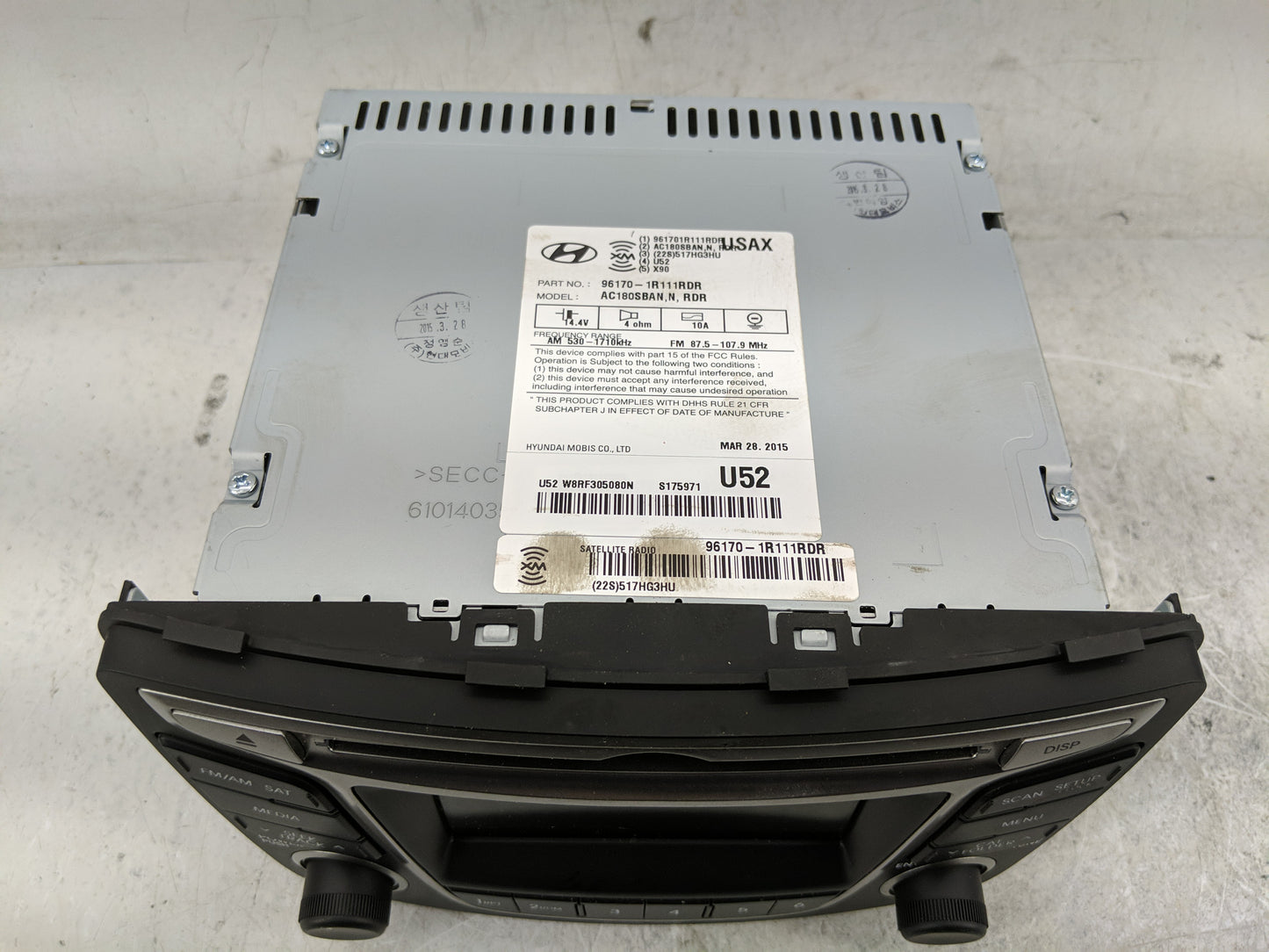 2015 Hyundai Accent Radio AM FM Cd Player Receiver Replacement P/N:96170-1R111RDR Fits OEM Used Auto Parts - Oemusedautopart