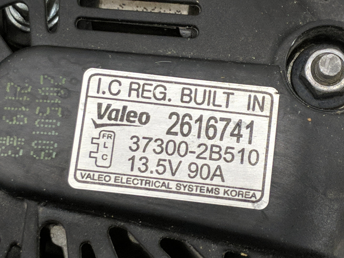 2015-2017 Hyundai Accent Alternator Replacement Generator Charging Assembly Engine OEM P/N:37300-2B510 2616741 Fits OEM Used