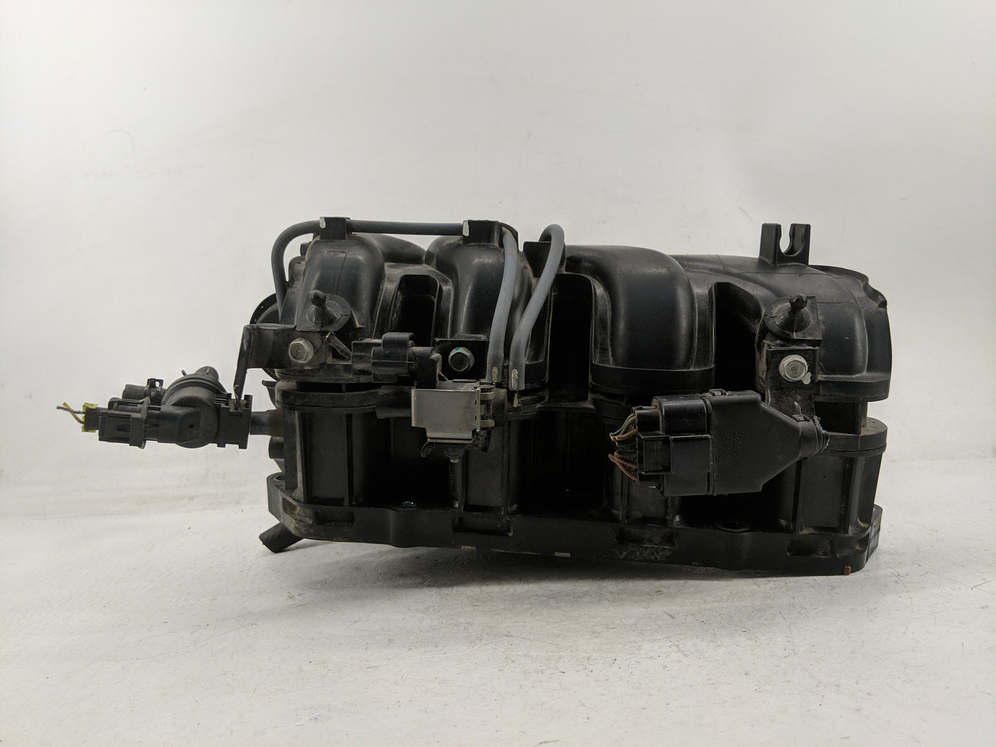 2015 Hyundai Accent Air Intake Manifold P/N:035017B 45226BK Fits OEM Used Auto Parts - Oemusedautoparts1.com