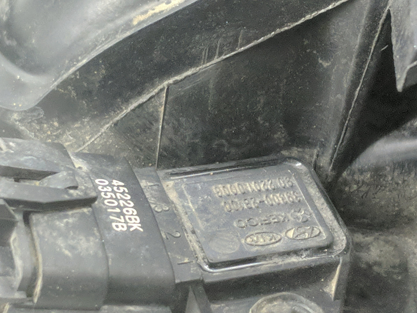 2015 Hyundai Accent Air Intake Manifold P/N:035017B 45226BK Fits OEM Used Auto Parts - Oemusedautoparts1.com