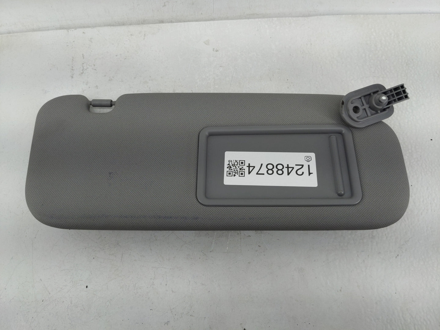 2014-2017 Hyundai Accent Sun Visor Shade Replacement Passenger Right Mirror Fits Fits 2014 2015 2016 2017 OEM Used Auto Part