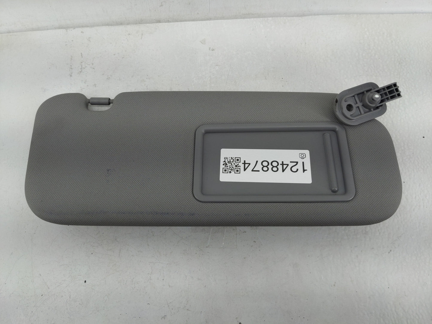 2014-2017 Hyundai Accent Sun Visor Shade Replacement Passenger Right Mirror Fits Fits 2014 2015 2016 2017 OEM Used Auto Part