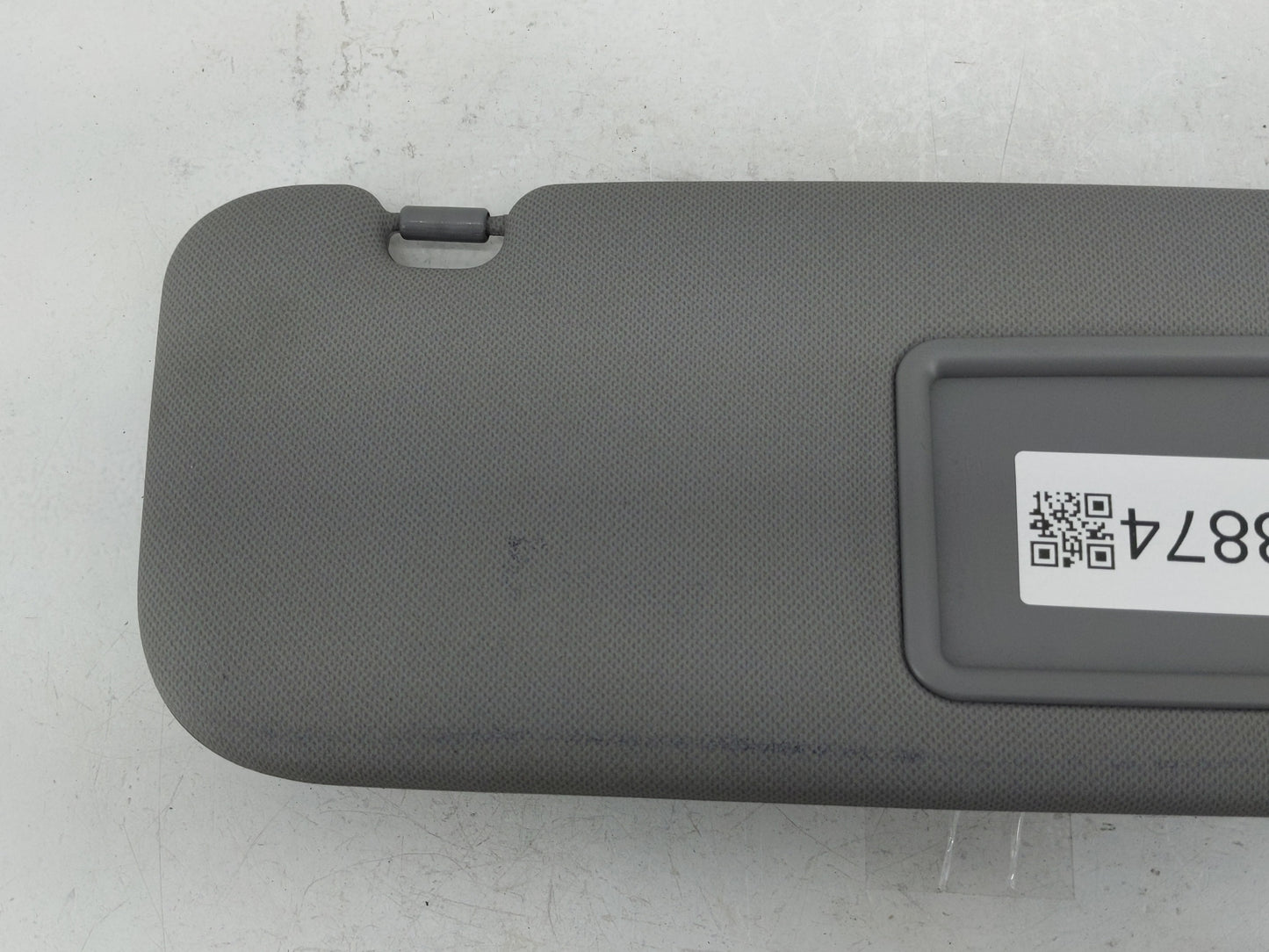 2014-2017 Hyundai Accent Sun Visor Shade Replacement Passenger Right Mirror Fits Fits 2014 2015 2016 2017 OEM Used Auto Part