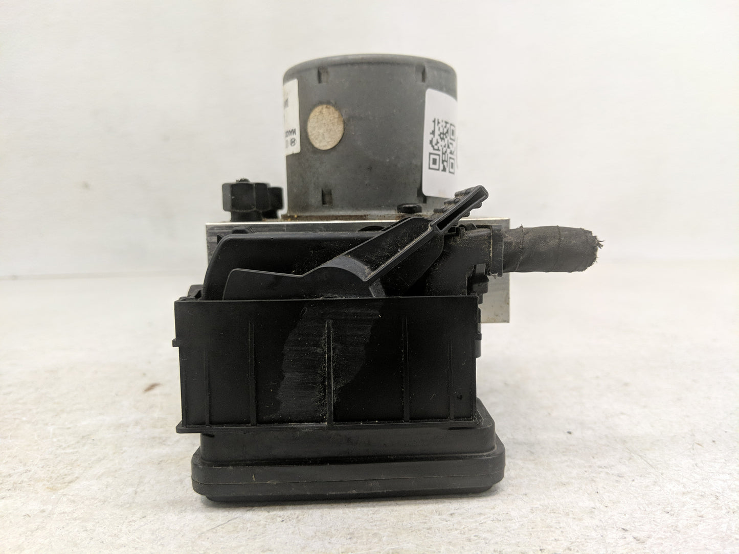 2015-2017 Hyundai Accent ABS Pump Control Module Replacement Fits Fits 2015 2016 2017 OEM Used Auto Parts - Oemusedautoparts