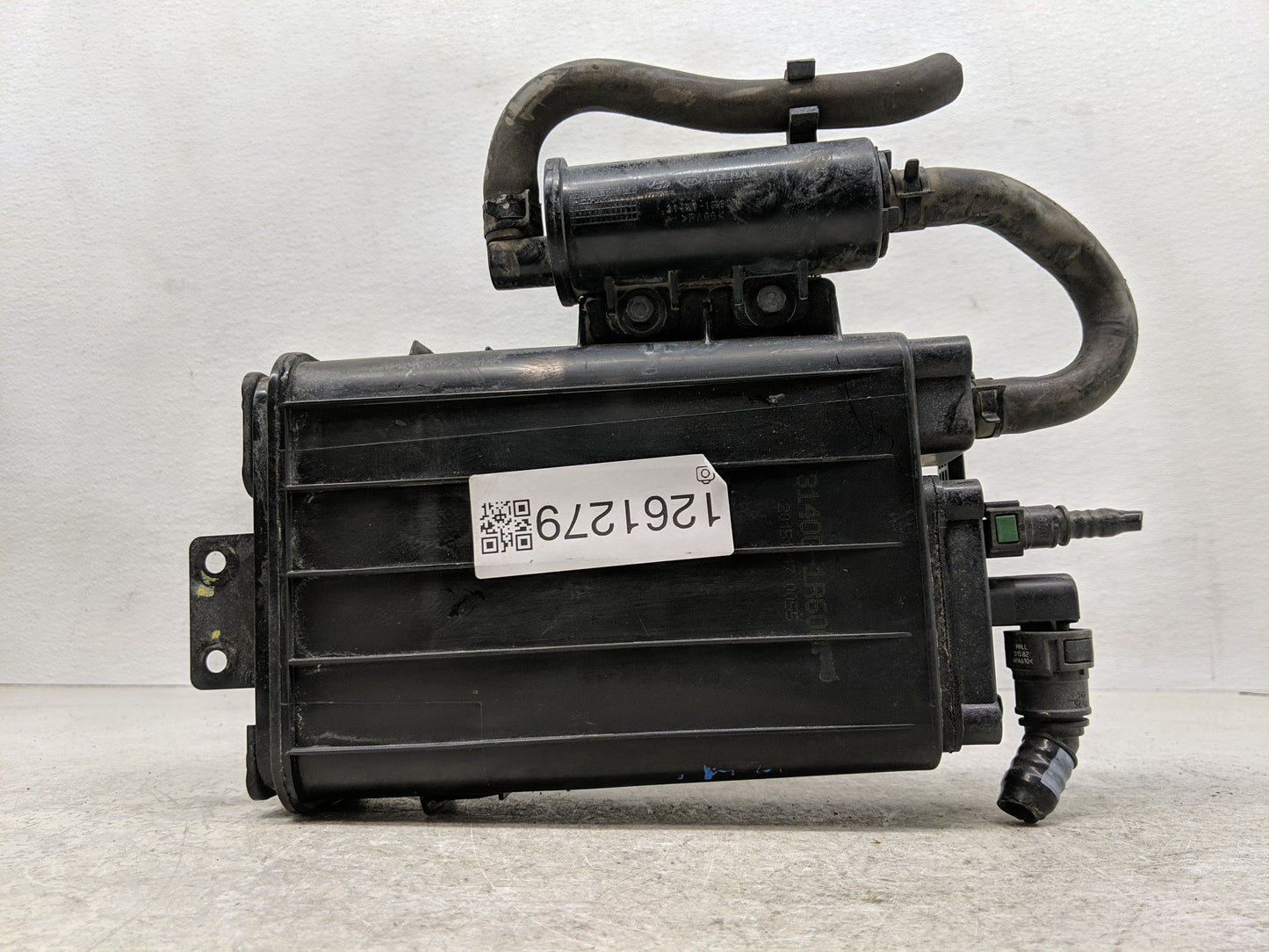 2015 Hyundai Accent Fuel Vapor Charcoal Canister - Oemusedautoparts1.com