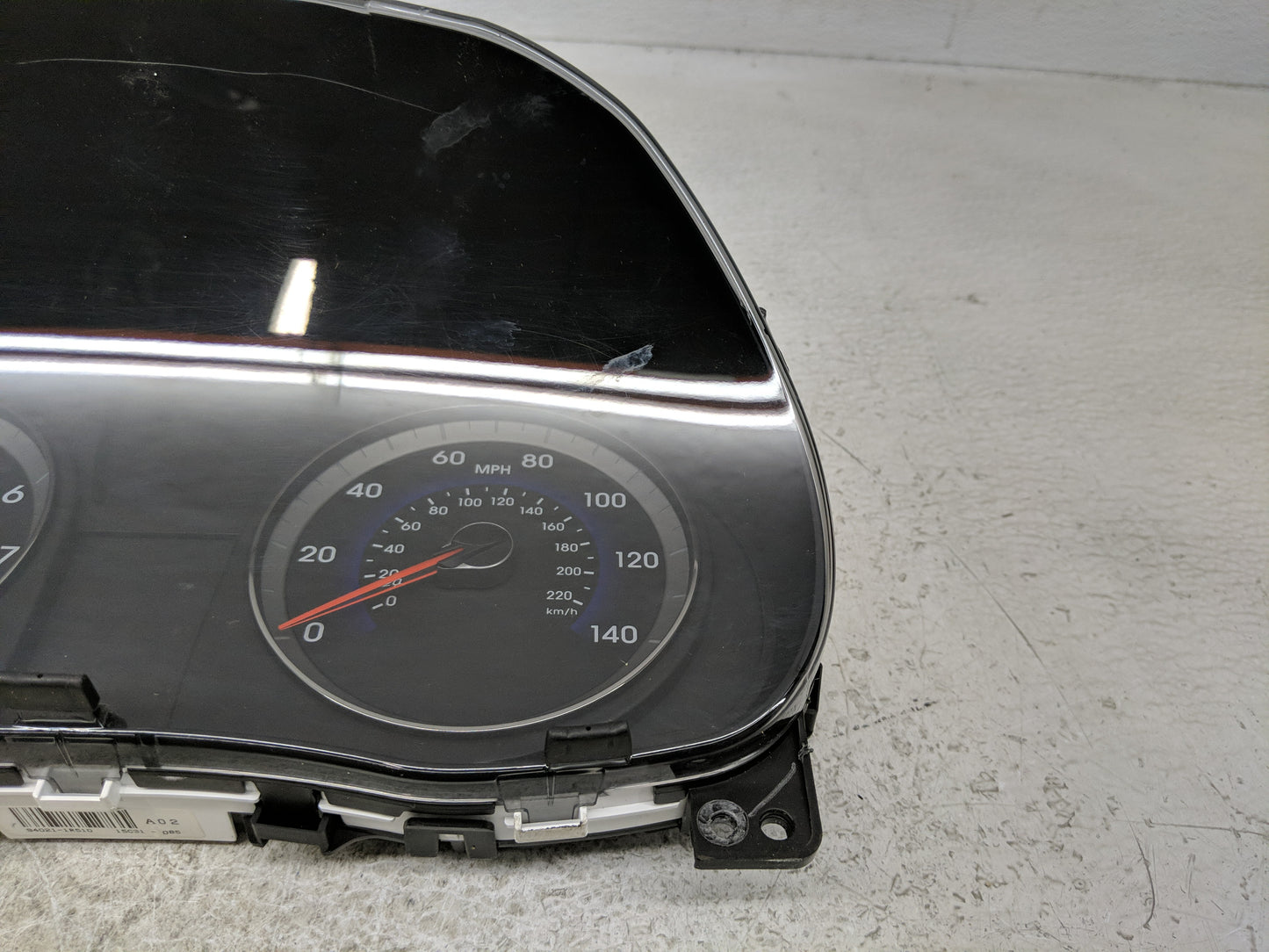 2015-2017 Hyundai Accent Instrument Cluster Speedometer Gauges P/N:94021-1R510 Fits Fits 2015 2016 2017 OEM Used Auto Parts 