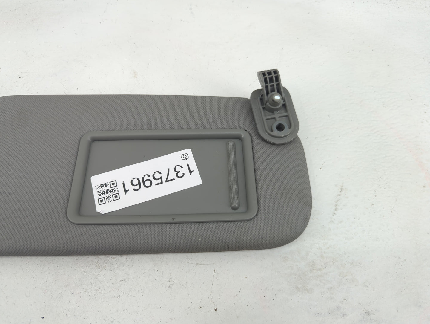 2014-2017 Hyundai Accent Sun Visor Shade Replacement Passenger Right Mirror Fits Fits 2014 2015 2016 2017 OEM Used Auto Part