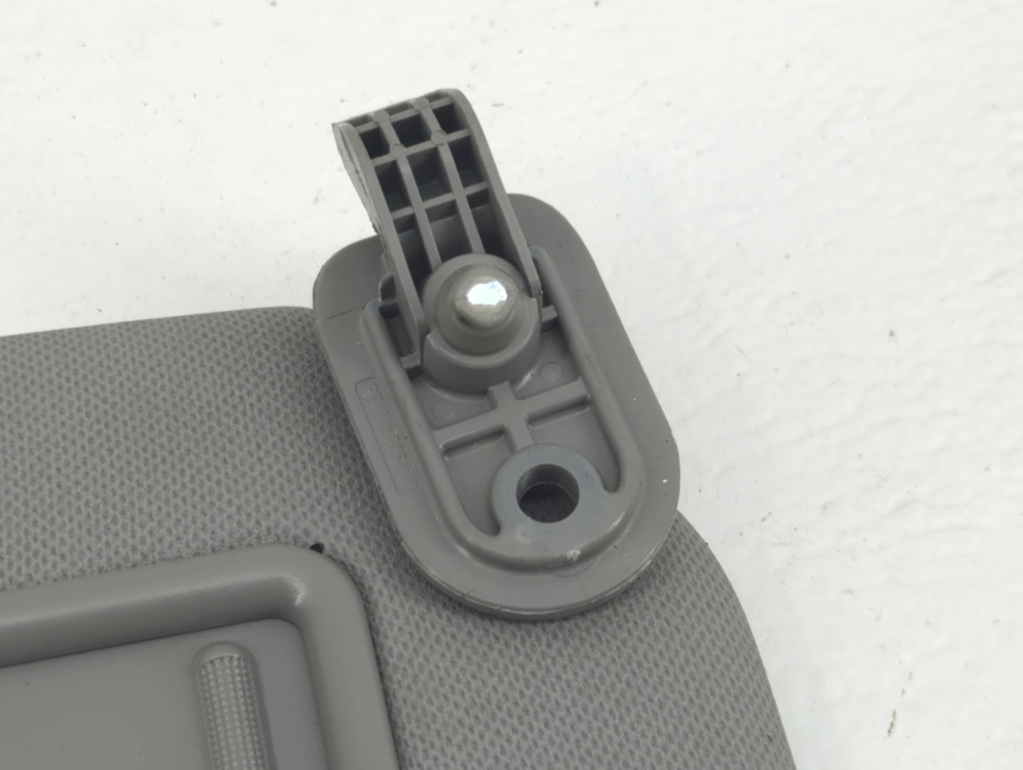 2014-2017 Hyundai Accent Sun Visor Shade Replacement Passenger Right Mirror Fits Fits 2014 2015 2016 2017 OEM Used Auto Part