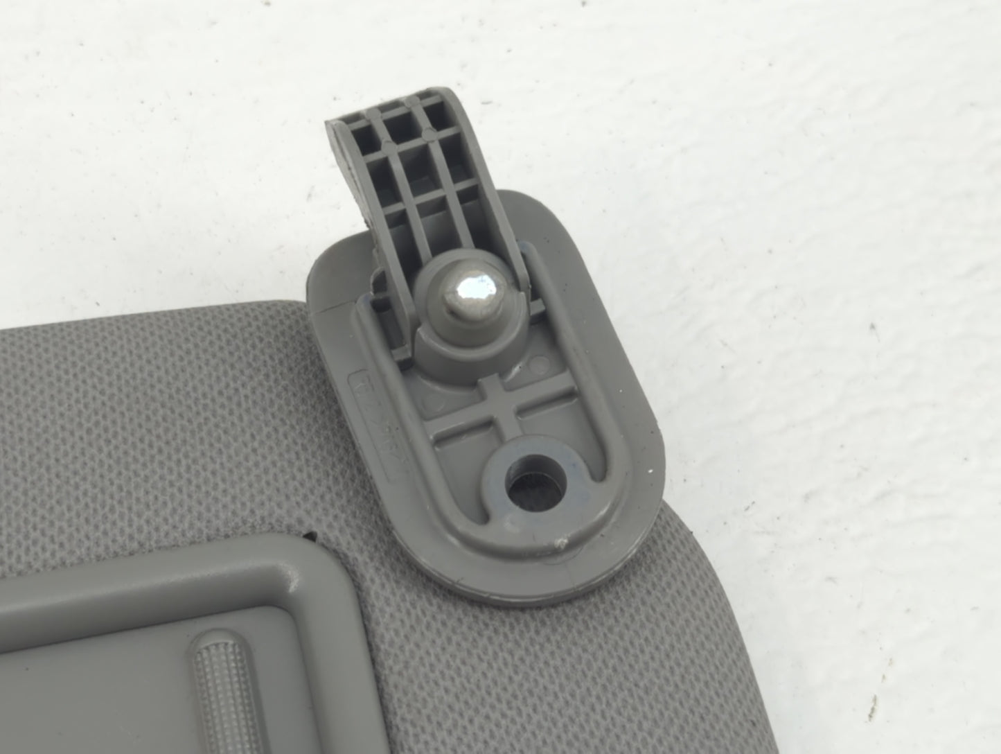 2014-2017 Hyundai Accent Sun Visor Shade Replacement Passenger Right Mirror Fits Fits 2014 2015 2016 2017 OEM Used Auto Part