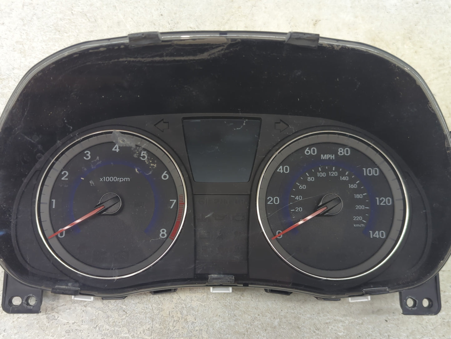 2015-2017 Hyundai Accent Instrument Cluster Speedometer Gauges P/N:940211R510 Fits Fits 2015 2016 2017 OEM Used Auto Parts -