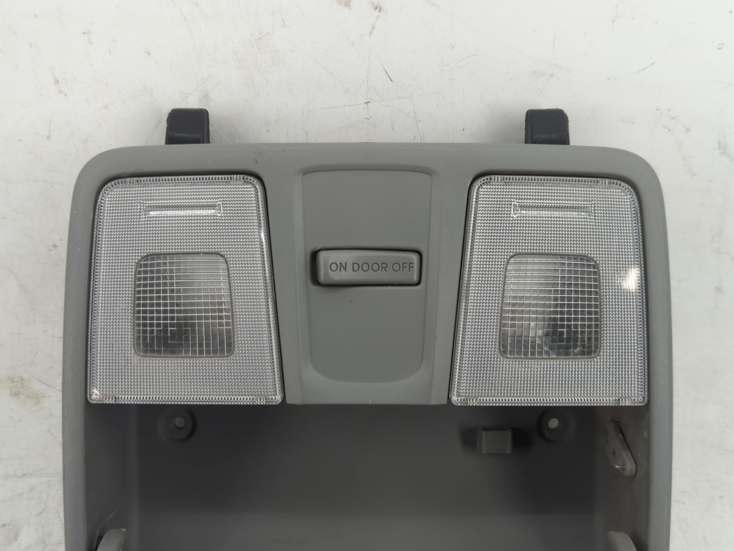 2012-2017 Hyundai Accent Overhead Roof Console 1388864 - Oemusedautoparts1.com