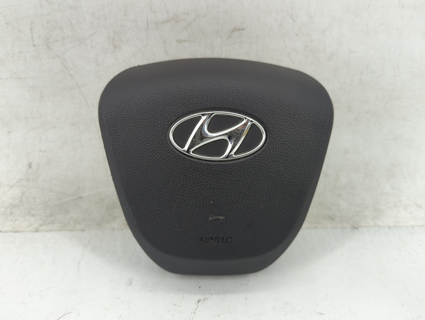2012-2017 Hyundai Accent Air Bag Driver Left Steering Wheel Mounted P/N:569001R500 Fits Fits 2012 2013 2014 2015 2016 2017 O