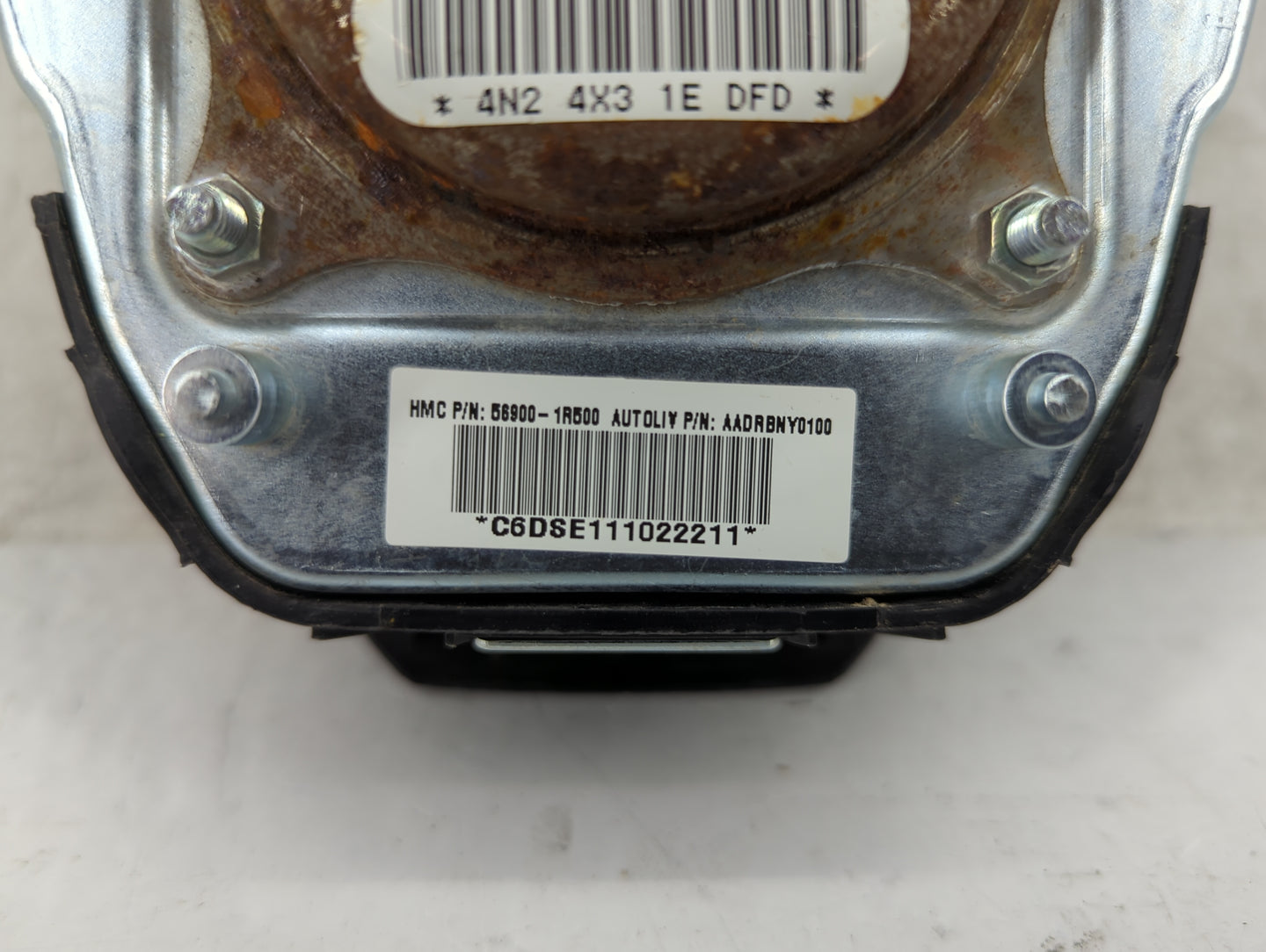2012-2017 Hyundai Accent Air Bag Driver Left Steering Wheel Mounted P/N:569001R500 Fits Fits 2012 2013 2014 2015 2016 2017 O