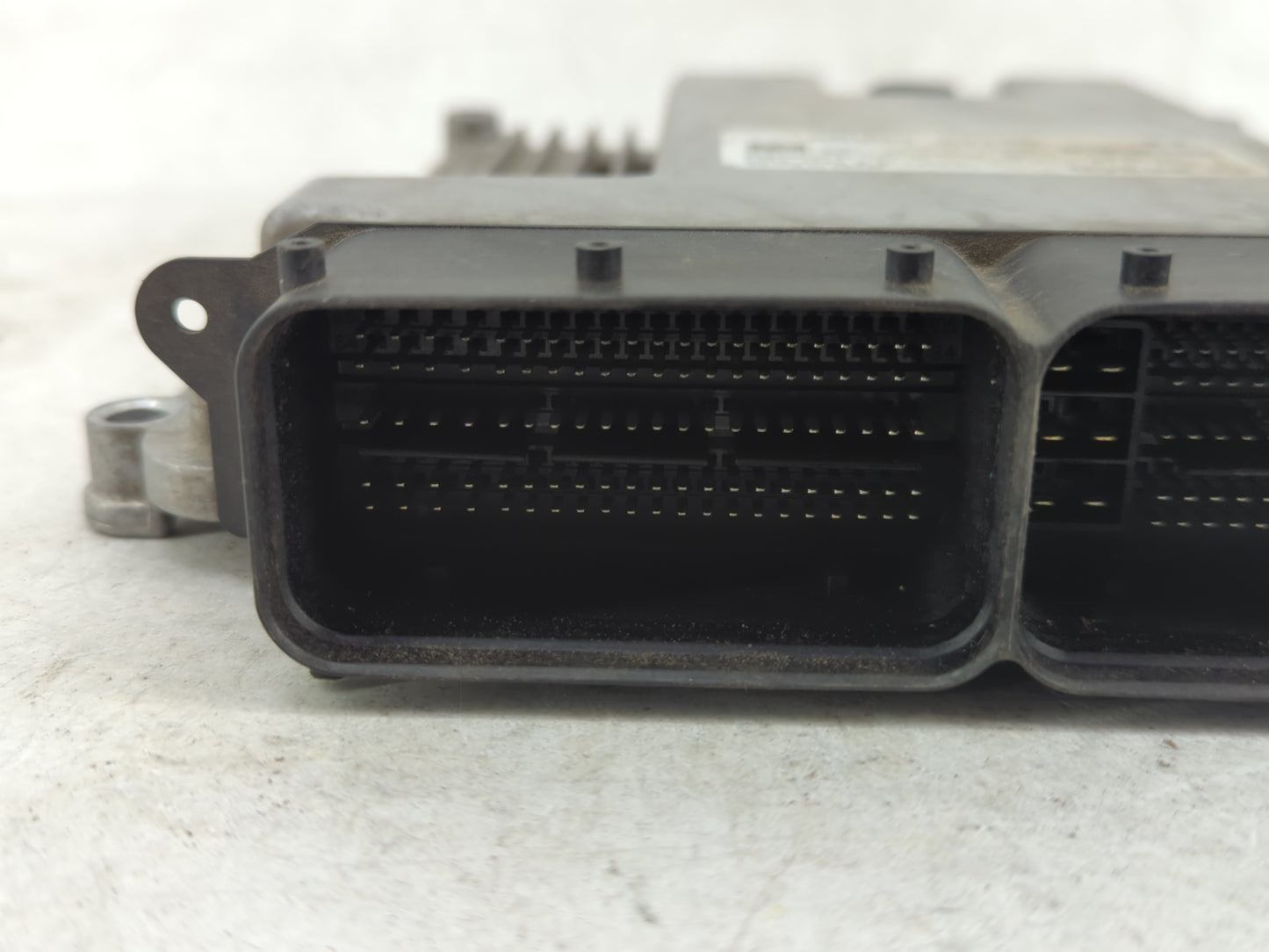 2015-2017 Hyundai Accent PCM Engine Control Computer ECU ECM PCU OEM P/N:39110-2BRB5 Fits Fits 2015 2016 2017 OEM Used Auto 
