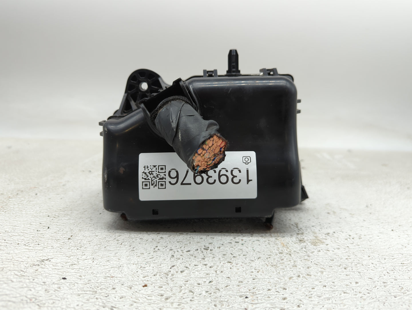 2015-2017 Hyundai Accent Fusebox Fuse Box Panel Relay Module P/N:91420-1R621 914201R700 Fits Fits 2015 2016 2017 OEM Used Au