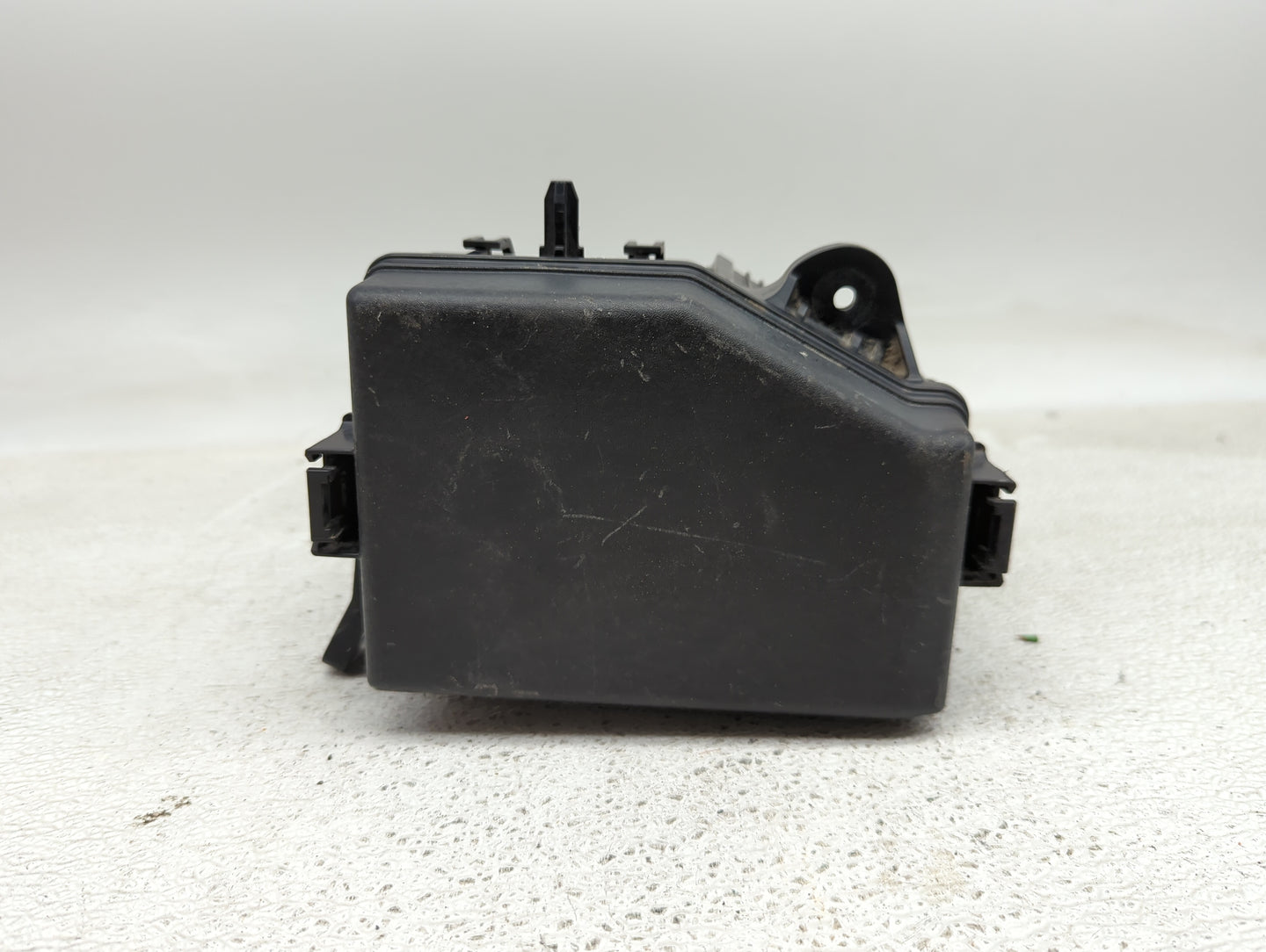 2015-2017 Hyundai Accent Fusebox Fuse Box Panel Relay Module P/N:91950-1R220 Fits Fits 2015 2016 2017 OEM Used Auto Parts - 