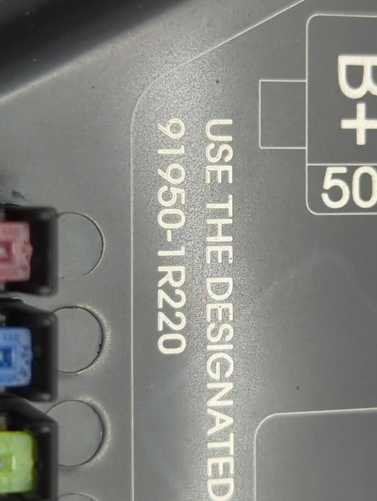2015-2017 Hyundai Accent Fusebox Fuse Box Panel Relay Module P/N:91950-1R220 Fits Fits 2015 2016 2017 OEM Used Auto Parts - 