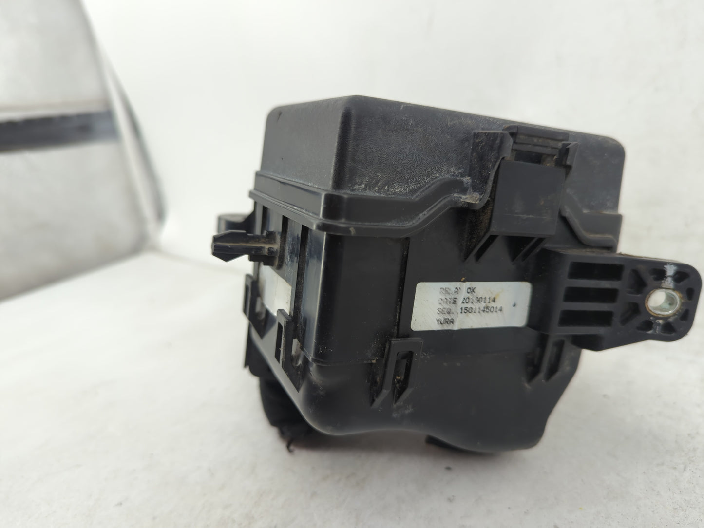 2015-2017 Hyundai Accent Fusebox Fuse Box Panel Relay Module Fits Fits 2015 2016 2017 OEM Used Auto Parts - Oemusedautoparts
