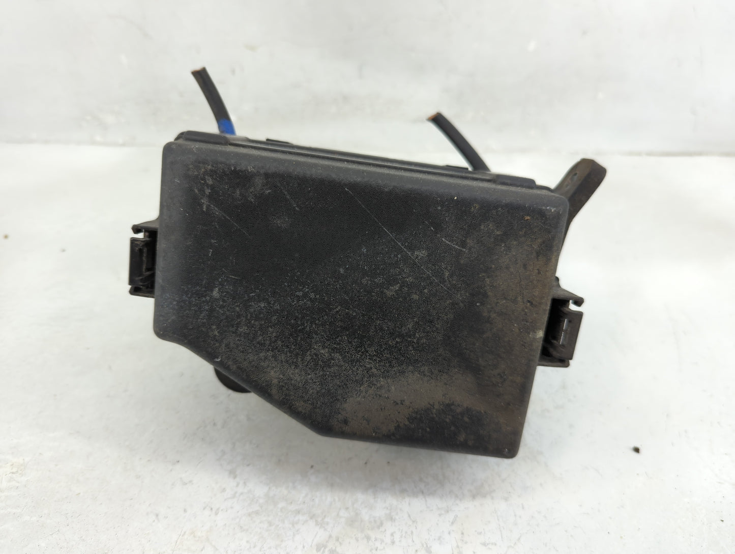 2015-2017 Hyundai Accent Fusebox Fuse Box Panel Relay Module P/N:91420-1R580 Fits Fits 2015 2016 2017 OEM Used Auto Parts - 