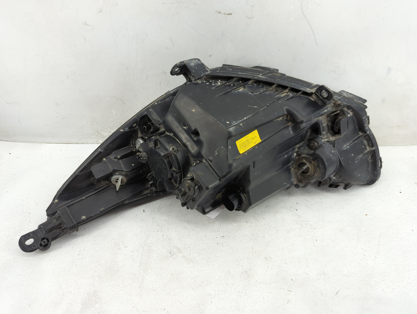 2014-2017 Hyundai Accent Passenger Right Oem Head Light Headlight Lamp - Oemusedautoparts1.com