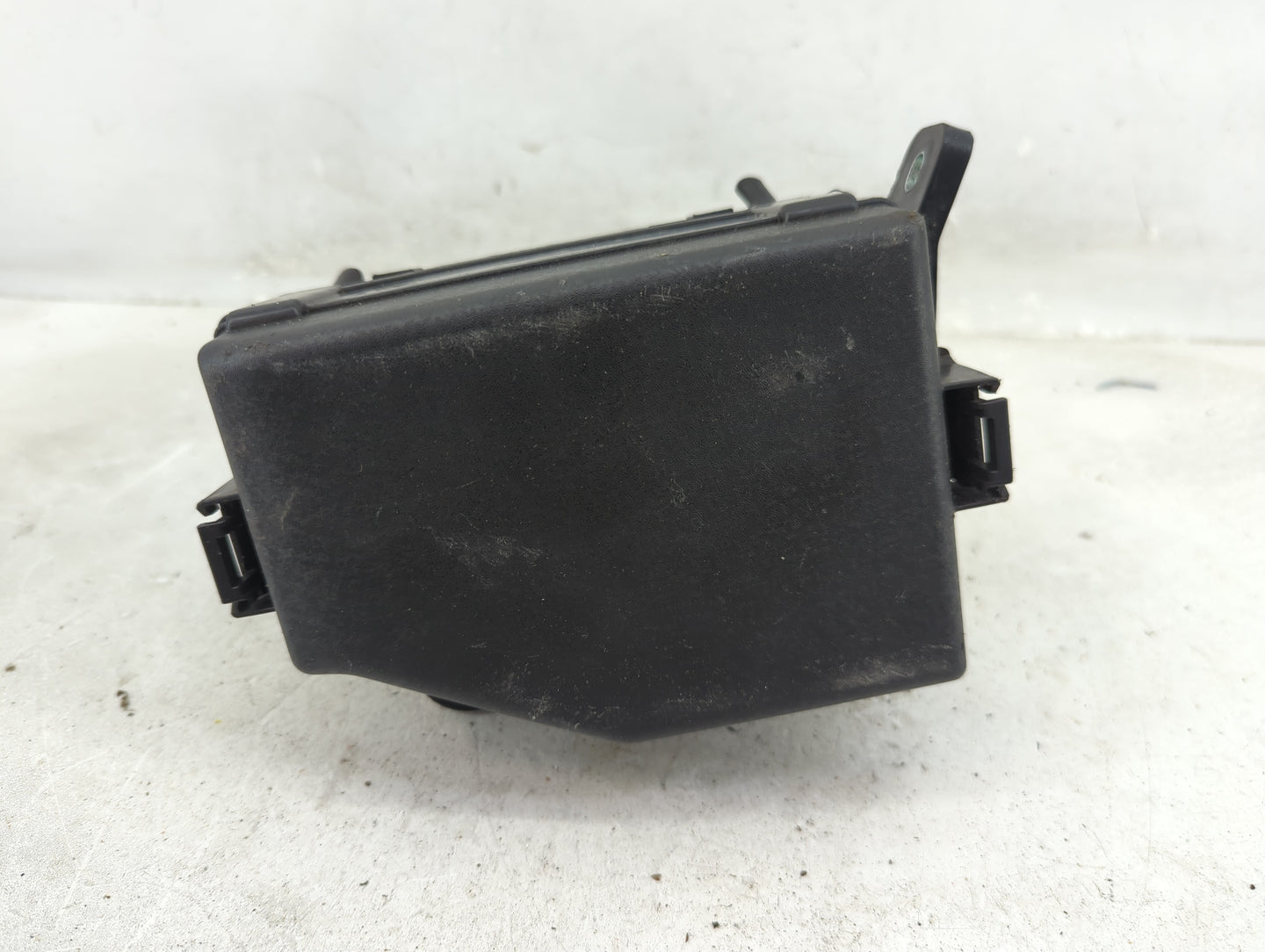 2015-2017 Hyundai Accent Fusebox Fuse Box Panel Relay Module P/N:91950-1R120 Fits Fits 2015 2016 2017 OEM Used Auto Parts - 