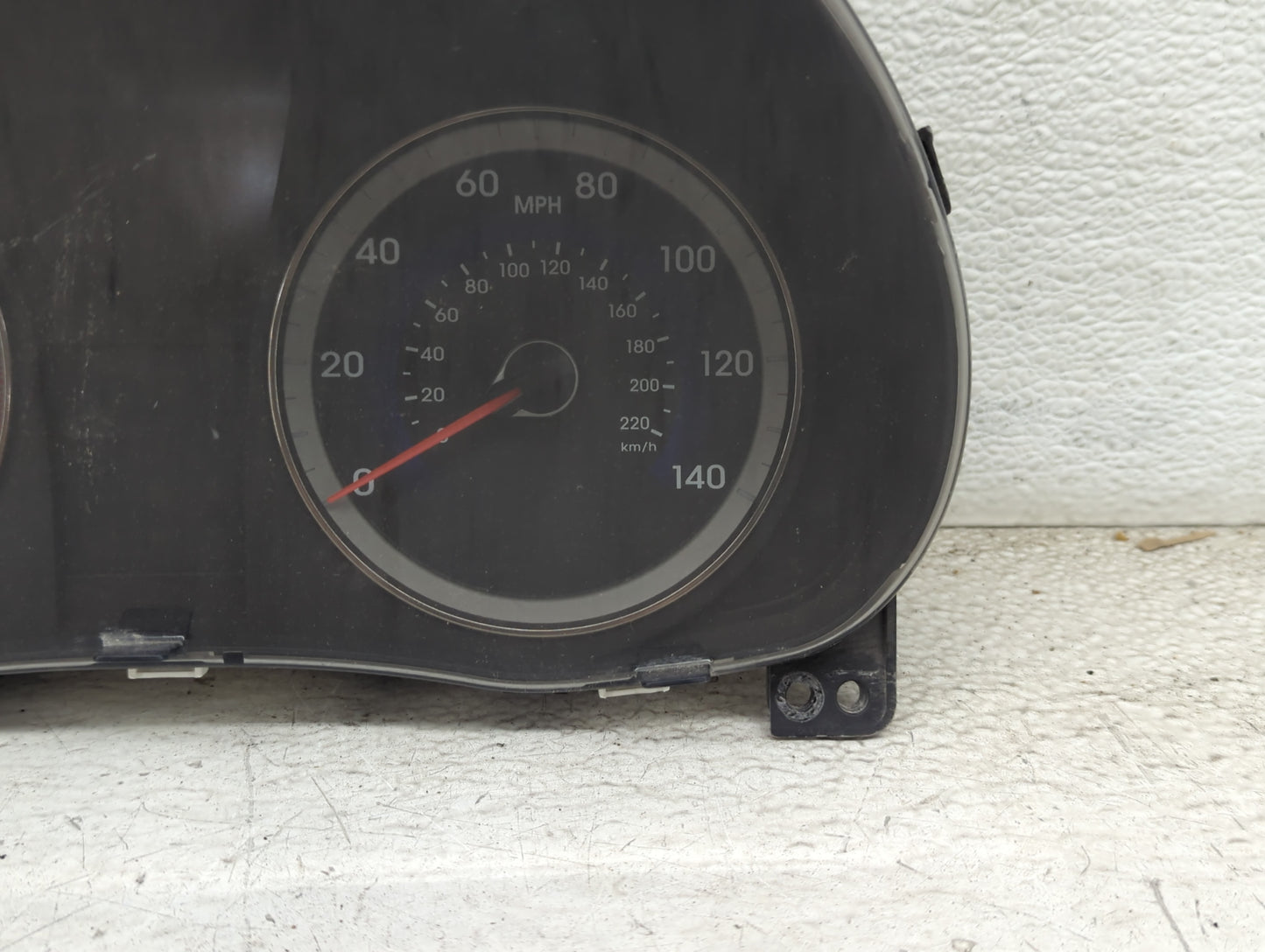 2015-2017 Hyundai Accent Instrument Cluster Speedometer Gauges P/N:94021-1R500 Miles: Fits Fits 2015 2016 2017 OEM Used Auto