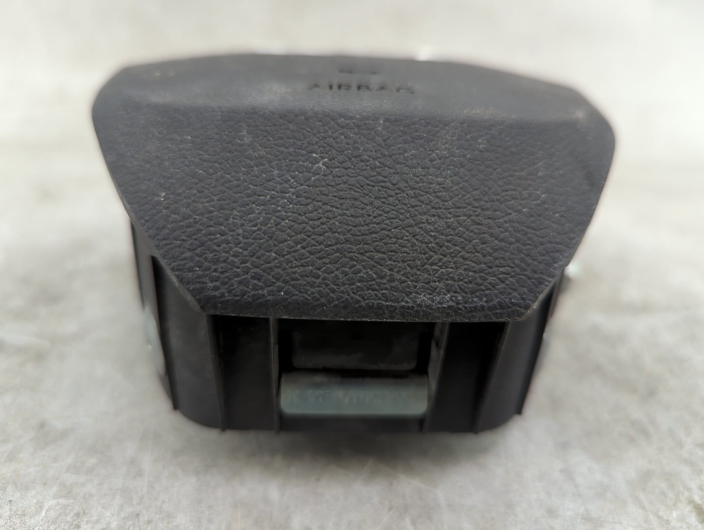 2012-2017 Hyundai Accent Air Bag Driver Left Steering Wheel Mounted 1459089 - Oemusedautoparts1.com