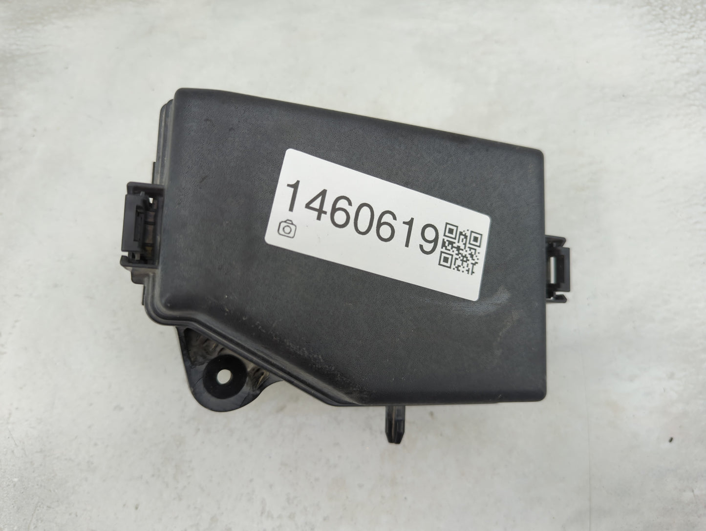 2015-2017 Hyundai Accent Fusebox Fuse Box Panel Relay Module P/N:18790-01031 91950-1R220 Fits Fits 2015 2016 2017 OEM Used A