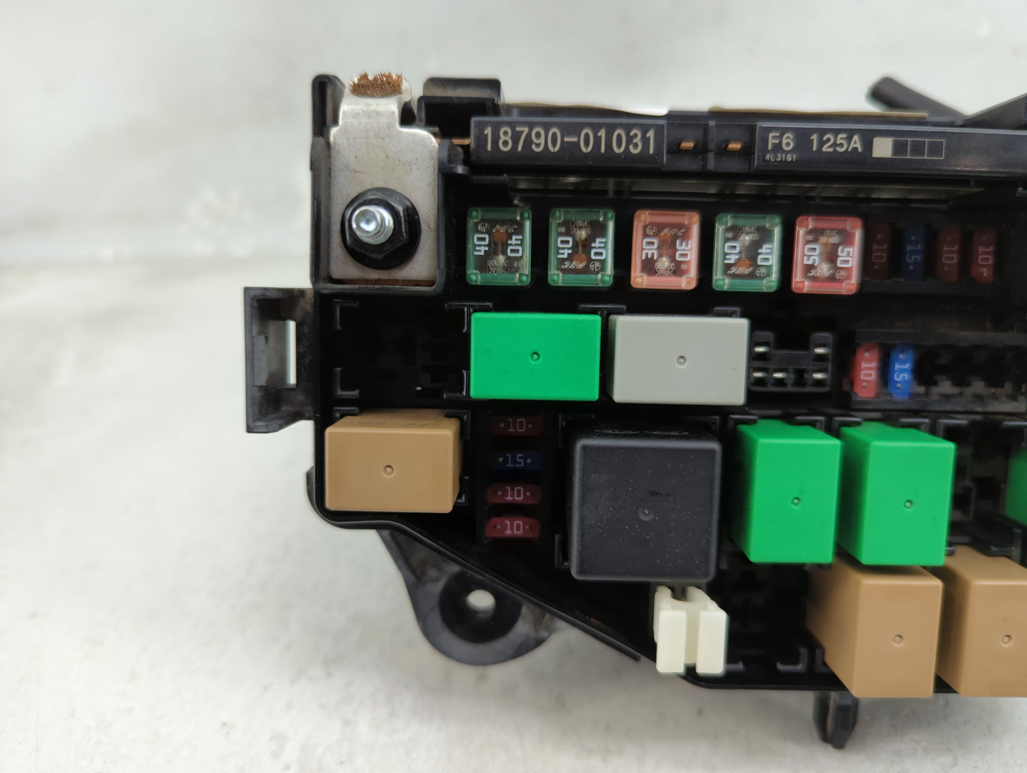 2015-2017 Hyundai Accent Fusebox Fuse Box Panel Relay Module P/N:18790-01031 91950-1R220 Fits Fits 2015 2016 2017 OEM Used A