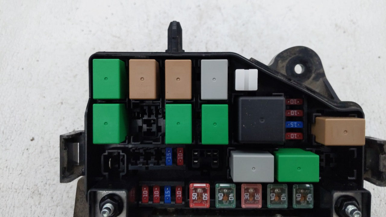 2015-2017 Hyundai Accent Fusebox Fuse Box Panel Relay Module P/N:91420-1R580 Fits Fits 2015 2016 2017 OEM Used Auto Parts - 